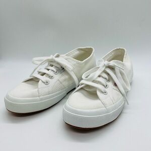 SUPERGA UNISEX CLASSIC WHITE CANVAS SNEAKERS WOMENS SIZE 7 1/2 MENS SIZE 6